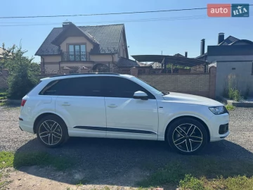 Авто Audi Q7 2016 № 7822209