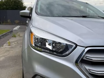 Авто Ford Escape 2018 № 7822317
