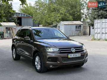 Авто Volkswagen Touareg 2014 № 7822328