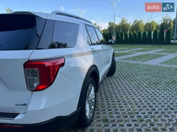 Авто Ford Explorer 2020 № 7822338