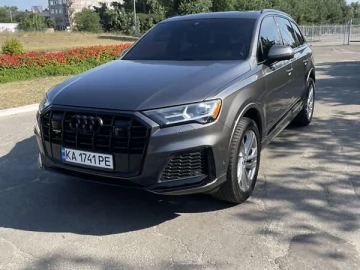 Авто Audi Q7 2020 № 7822339