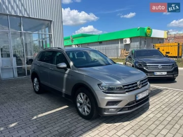 Авто Volkswagen Tiguan 2019 № 7822408