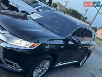 Авто Mitsubishi Outlander 2019 № 7822517