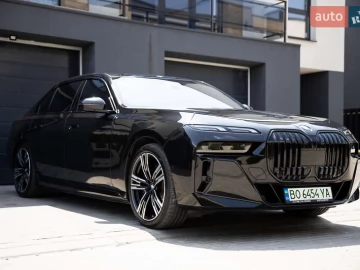 Авто BMW I7 2023 № 7822531