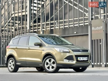 Авто Ford Kuga 2013 № 7822608