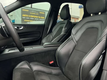 Авто Volvo Xc60 2017 № 7822650