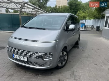 Авто Hyundai Staria 2025 № 7822652
