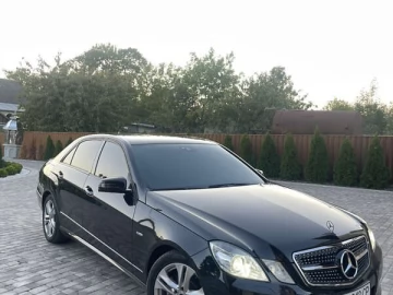 Авто Mercedes E-Class 2011 № 7822728