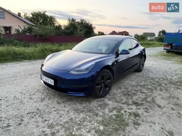 Авто Tesla Model 3 2021 № 7822937