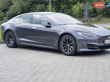 Авто Tesla Model S 2018 № 7822945