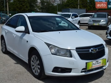 Авто Chevrolet Cruze 2010 № 7823013