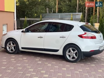 Авто Renault Megane 2009 № 7823015