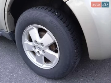 Авто Ford Escape 2011 № 7823039