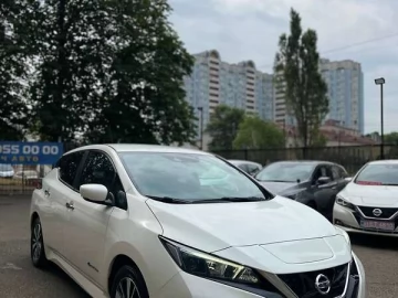 Авто Nissan Leaf 2018 № 7823091