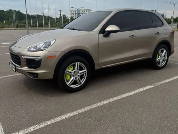 Авто Porsche Cayenne 2016 № 7823147