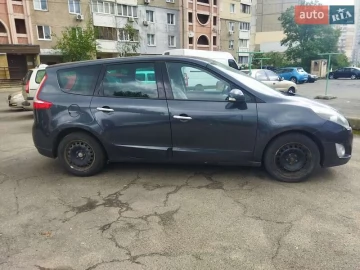 Авто Renault Grand Scenic 2011 № 7823215