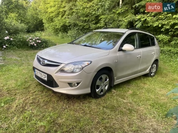 Авто Hyundai I30 2010 № 7823238