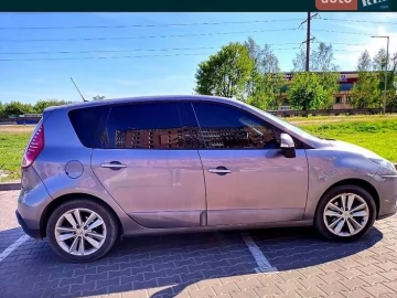 Авто Renault Scenic 2010 № 7823248
