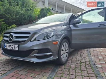Авто Mercedes B-Class 2015 № 7823303