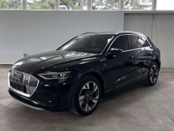 Авто Audi E-Tron 2019 № 7823387