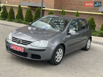 Авто Volkswagen Golf 2005 № 7823460
