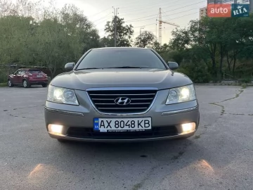 Авто Hyundai Sonata 2009 № 7823490