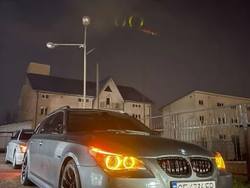 Авто BMW 5 Series 2004 № 7823519