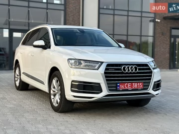 Авто Audi Q7 2018 № 7823607