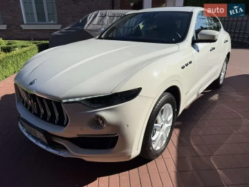 Авто Maserati Levante 2019 № 7823617