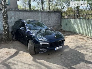 Авто Porsche Cayenne 2016 № 7823623