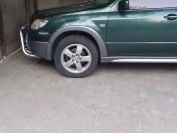 Авто Mitsubishi Outlander 2006 № 7823706