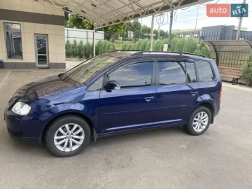 Авто Volkswagen Touran 2006 № 7823721