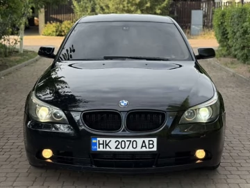 Авто BMW 5 Series 2004 № 7823748