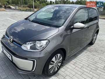 Авто Volkswagen E-Up 2022 № 7823784