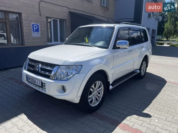 Авто Mitsubishi Pajero Wagon 2012 № 7823827