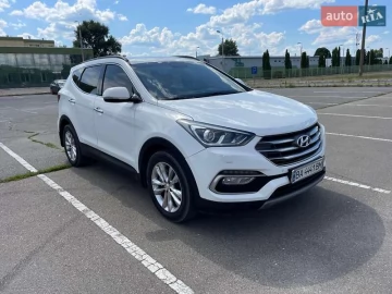 Авто Hyundai Santa Fe 2017 № 7823834
