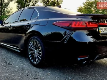 Авто Toyota Camry 2018 № 7823837