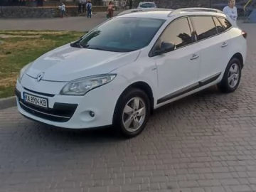 Авто Renault Megane 2011 № 7823965