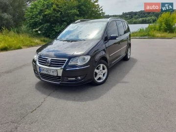 Авто Volkswagen Touran 2007 № 7823981