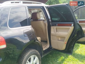 Авто Volkswagen Touareg 2006 № 7824012