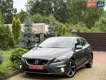 Авто Volvo V40 2013 № 7824026