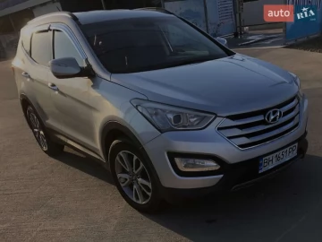 Авто Hyundai Santa Fe 2013 № 7824079