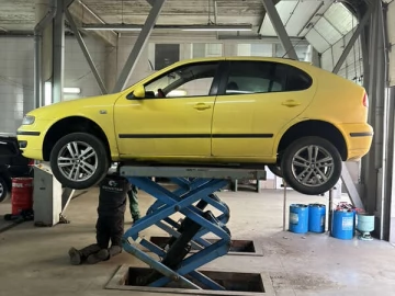 Авто SEAT Leon 2003 № 7824110
