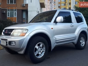 Авто Mitsubishi Pajero 2000 № 7824158