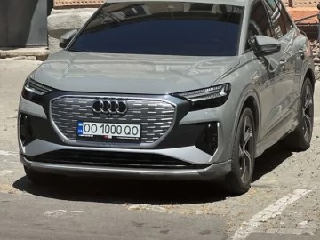 Авто Audi E-Tron 2022 № 7824256