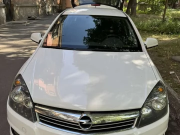 Авто Opel Astra 2012 № 7824276