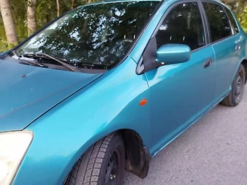 Авто Honda Civic 2002 № 7824352