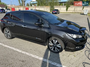 Авто Nissan Leaf 2018 № 7824408