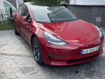 Авто Tesla Model 3 2018 № 7824416
