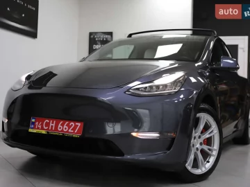 Авто Tesla Model Y 2021 № 7824428